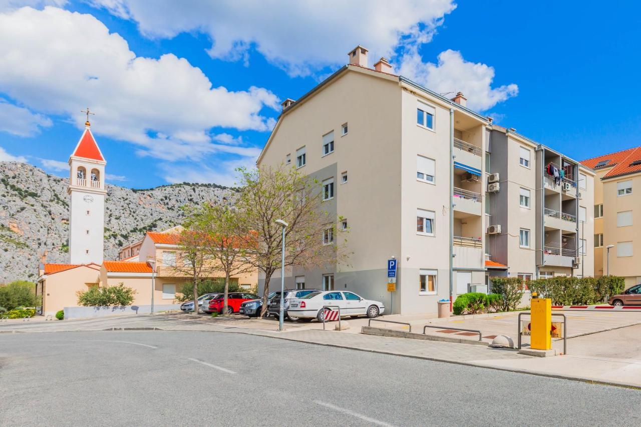 Downtown Deluxe Apartment Omiš Exterior foto