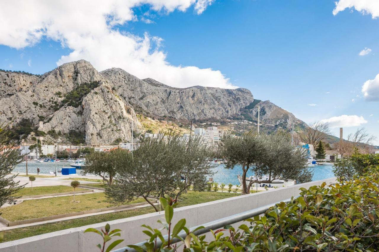 Downtown Deluxe Apartment Omiš Exterior foto